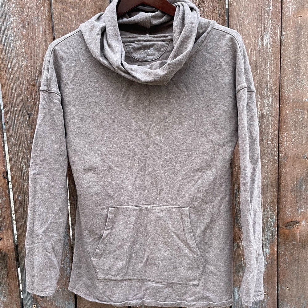 CALVIN KLEIN Women’s Tan Cowl Neck Sweatshirt Long Sleeve Muff Pocket Size Small